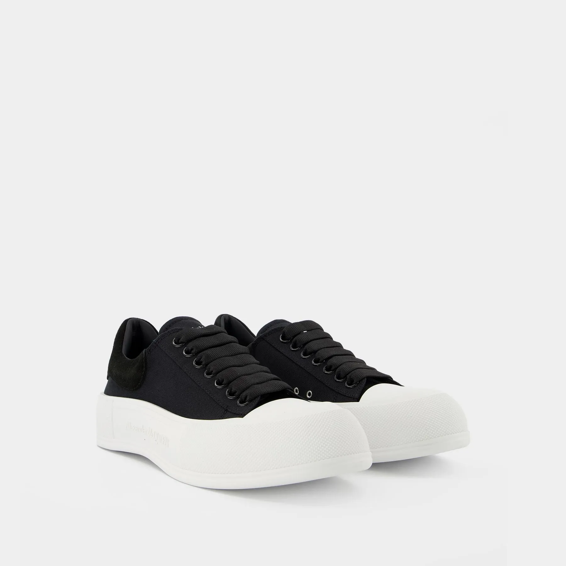 Alexander McQueen  Deck Plimsoll Sneakers - Alexander Mcqueen -  Black/White - Canva