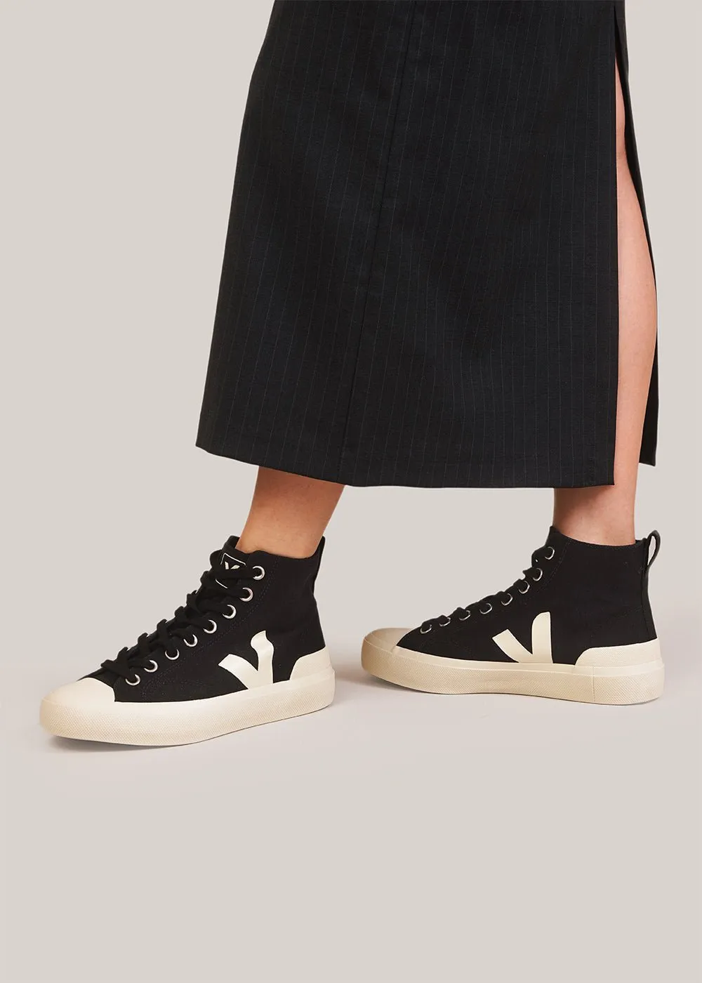 Black Pierre Wata II Sneakers