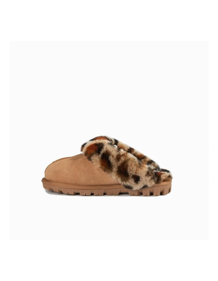 Leopard Print Water Resistant Coquette Slipper in Chestnut