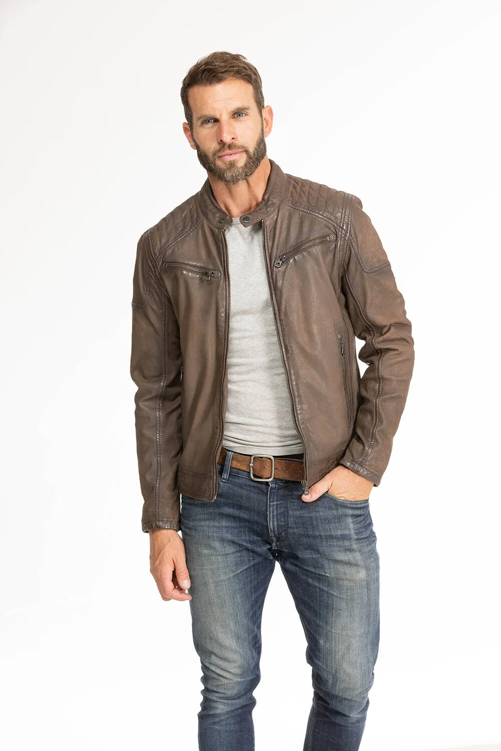 Men's brown leather jacket in gypsy motorcycle style 1201-0485