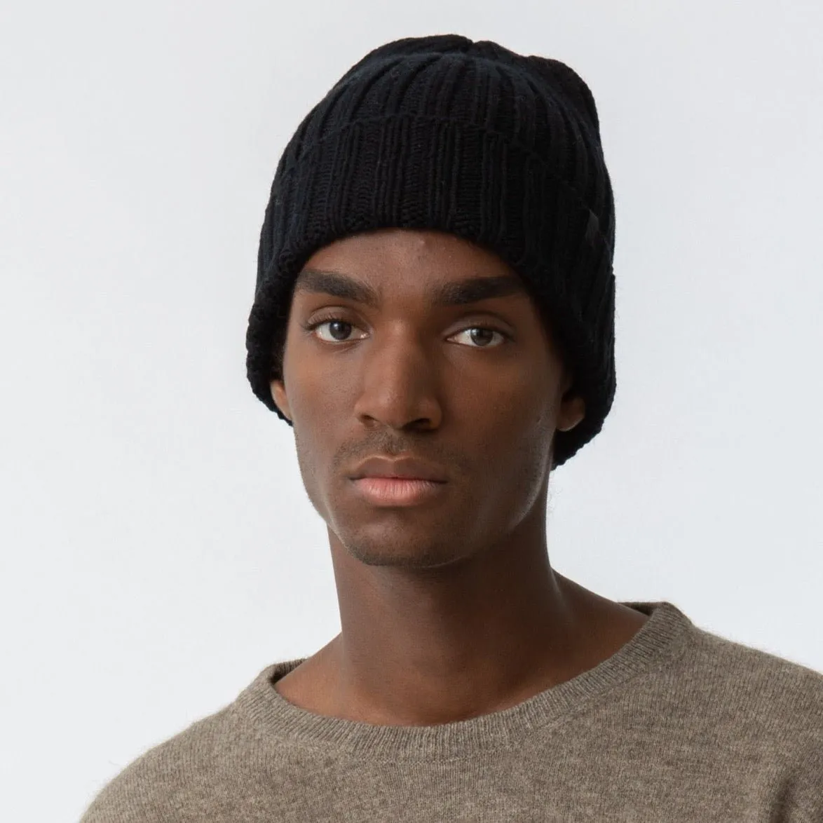 Merino Handknit Thick Rib Hat in Black