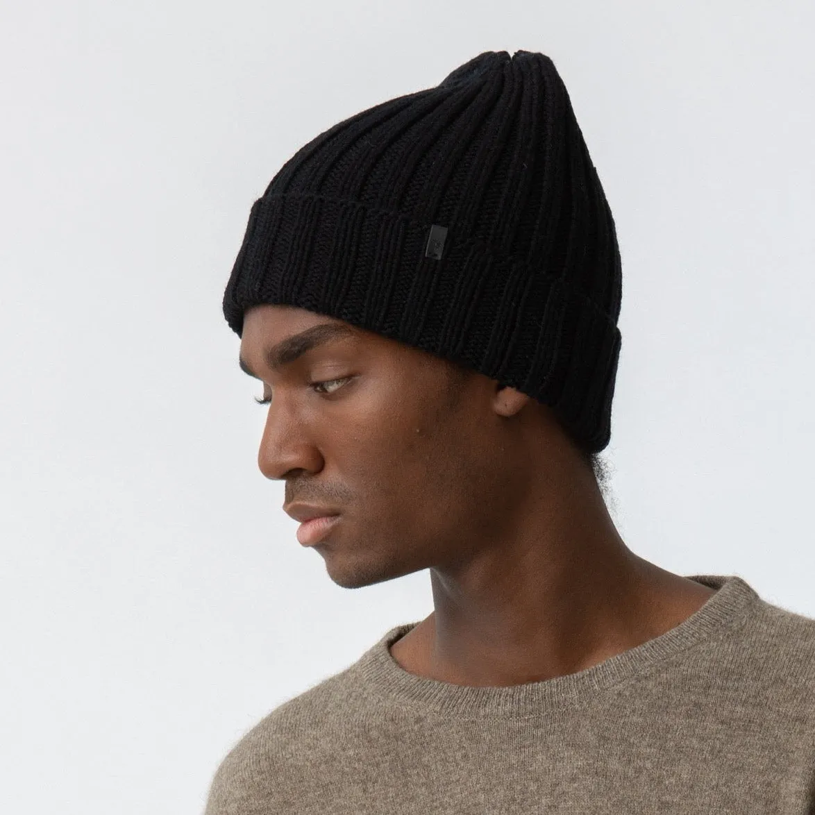 Merino Handknit Thick Rib Hat in Black