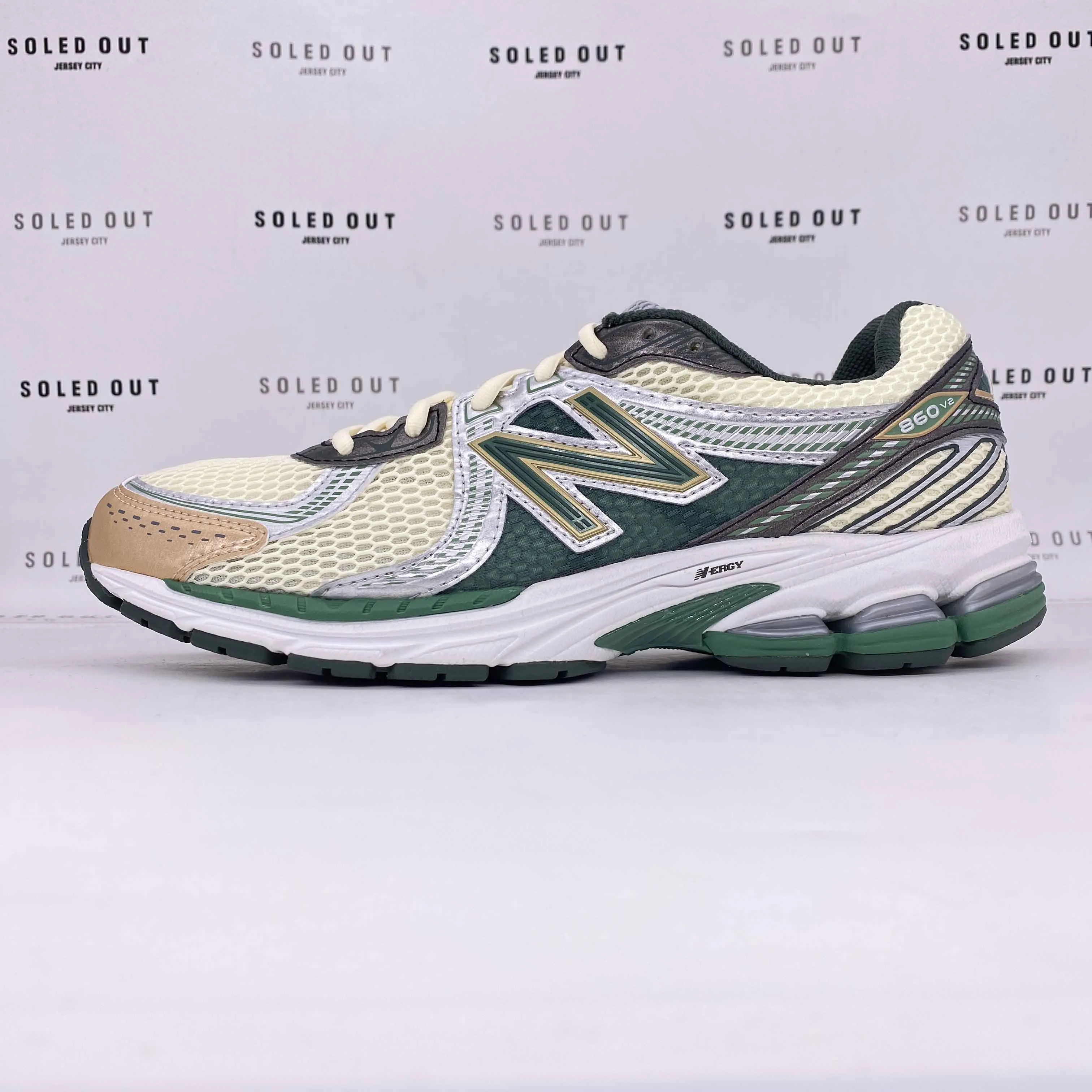 New Balance 860v2 Ald Green 2023 New Size 10.5