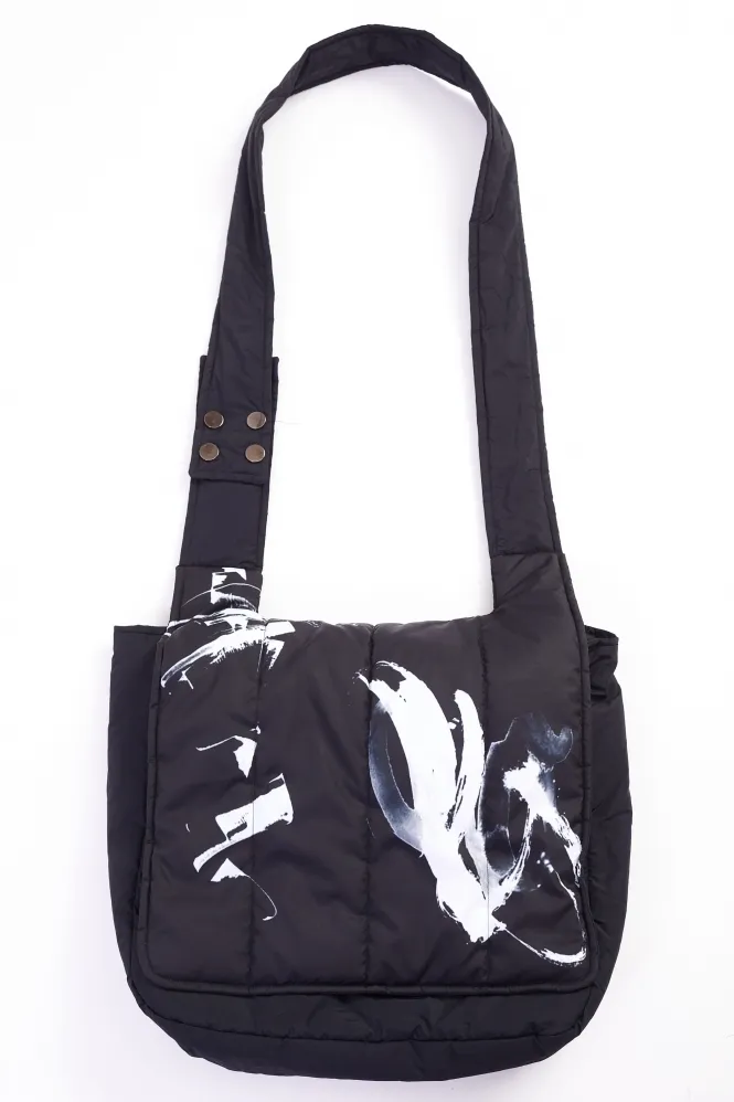 Print Shoulder Length Bag - Black/White - NAS24190-901