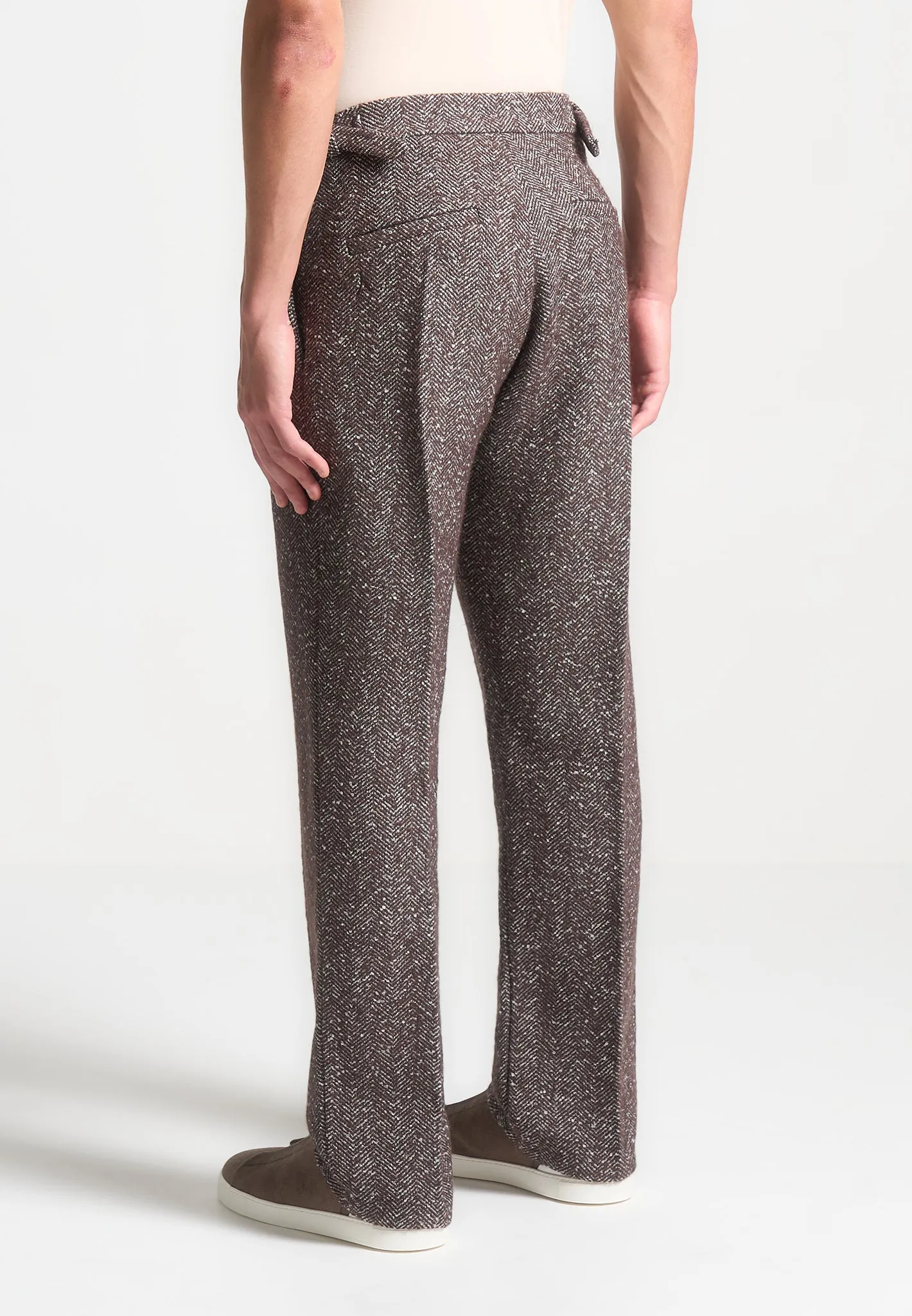 Relaxed Fit Wool Blend Herringbone Pleated Tailored Trousers - Brown