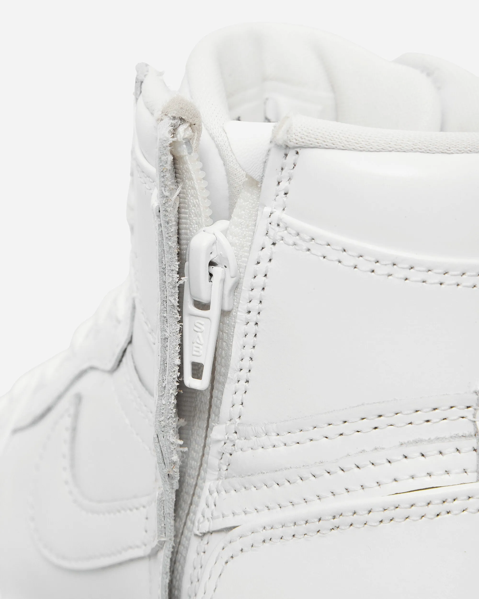 WMNS Air Jordan 1 Elevate High SE Sneakers White / Sail / Gum Light Br